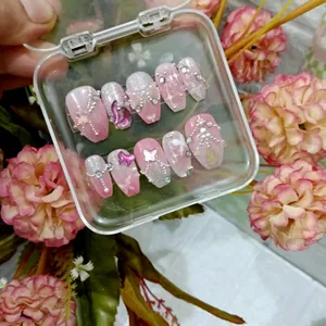 Press On Nails (Douyinblingnails)✨