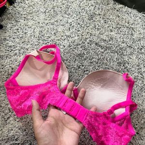 Victoria Secret Bra ..Choose On Insta Order Here