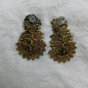 Beautiful Multicolour Party Wear Earrings