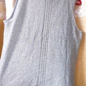 Women Metallic Turtle Neck Sweater Vest