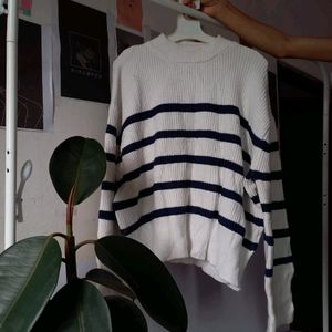 Korean White And Navy Stripe Pullover