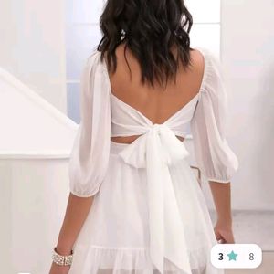 Pretty White Dress 👗