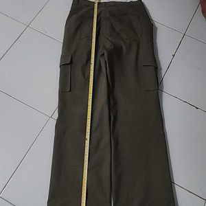 Army Green Cargo Pants Smart Look