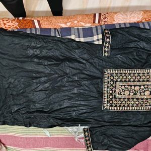 Black Kurti