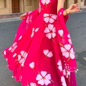 8MTR HUGE FLAIR BEAUTIFUL ROSE PINK GOWN