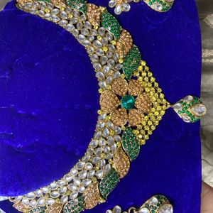 Heavy Kundan Necklace Set