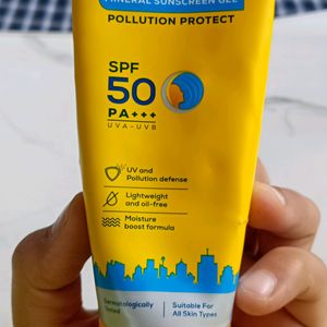 Cleanser Moisturizer And Sunscreen