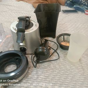 Like New Wonderchef Juicer