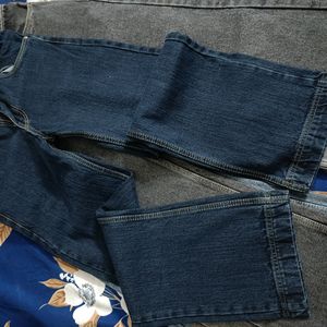 Straight fit- loose fit Jean