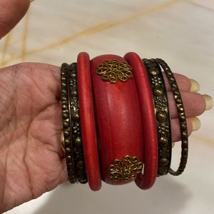 Red And Gold Bangles Set