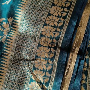 Woven Kanjeeveram Saree🩵💙