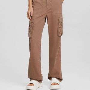 Bershka Cargo With Adjustable Belt