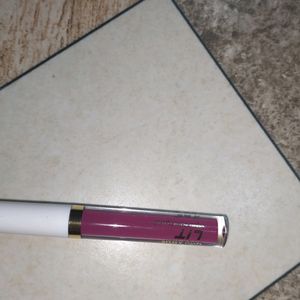 Myglamm Matte Liquid Lipstick R