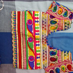 I'm Selling Navratri Special Chaniya Choli