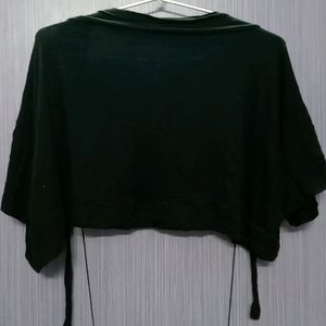 SHORT BLACK SHRUG