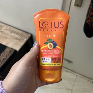 Lotus Sunscreen