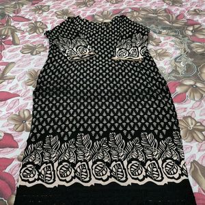 Pure Cotton Beautiful Black Kurta, Boat Neck