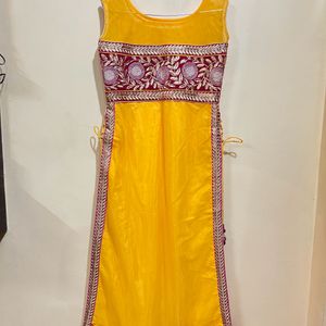 Nyra Cut Suit With Dupatta