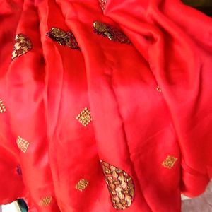 New partywear Fashion Saree Peecoak  Silk