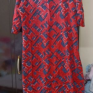 Red Feeding Kurti(Front Hook)