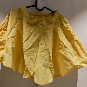 Yellow Mini Skirt With Lot Of Flare