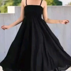 Cute Black Plain Gown For Girls