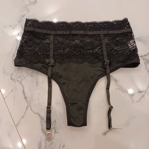 Shein Brief