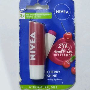 Nivea Cherry Shine Caring Lip Balm