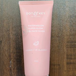 Dot & Key Watermelon Super Glow Gel Face Wash