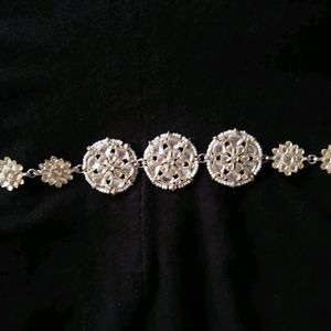 Kundan Mangtika/Mathapatti