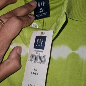 GAP Tshirt - 4-5yr Unisex