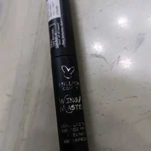 Grey Long-lasting Eyeliner