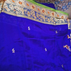 Deep Violet With Parrot Green Pallu Paithani Saree