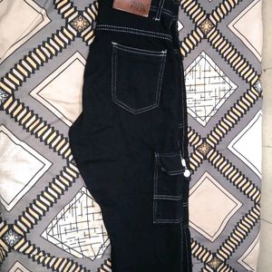 Trendy Black Colour zara Cargo Women Pants