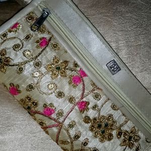 3 Zip Hand Purse