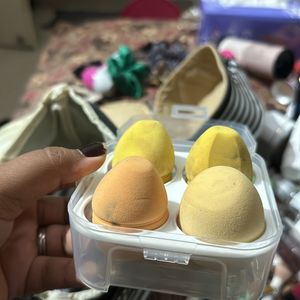 Beauty Blender With Mac Compact Combo