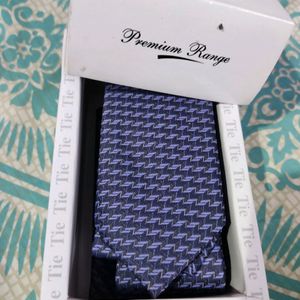 New Set Of Tie &Pocket Square