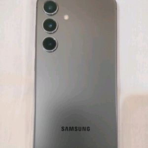 Brand New Samasung Galaxy S24 AI phone