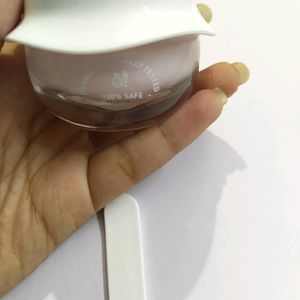 Dot & Key Under Eye Cream