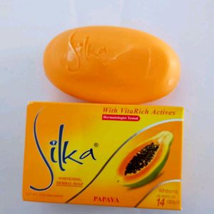 Silka Whitening Herbal Papaya Soap 135gm