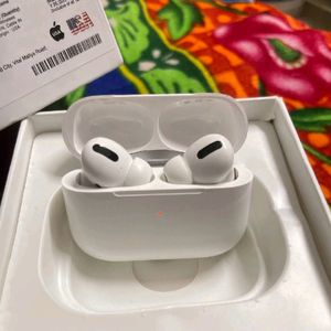 Air Pods Pro..