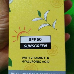 SPF 50 SUNSCREEN + Daily Wear Oxidized Jhumki