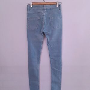 Casual Skinny Jean (Women)