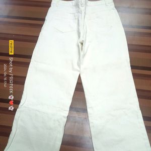 (L-42) 32 Size Straight Denim Jeans