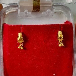 Beautiful New Flower Desine Earrings