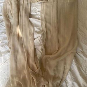 Fashionable Skirt With Drapes