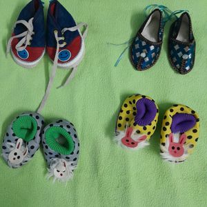 Pack Of 4 Infant Booties