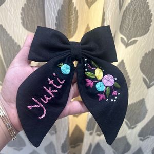 Pretty Hair Black Bow With Embroidery