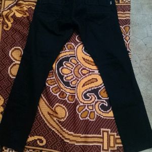 Unisex Black Denim Jeans