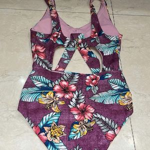 Pretty Swimwear/bodysuit